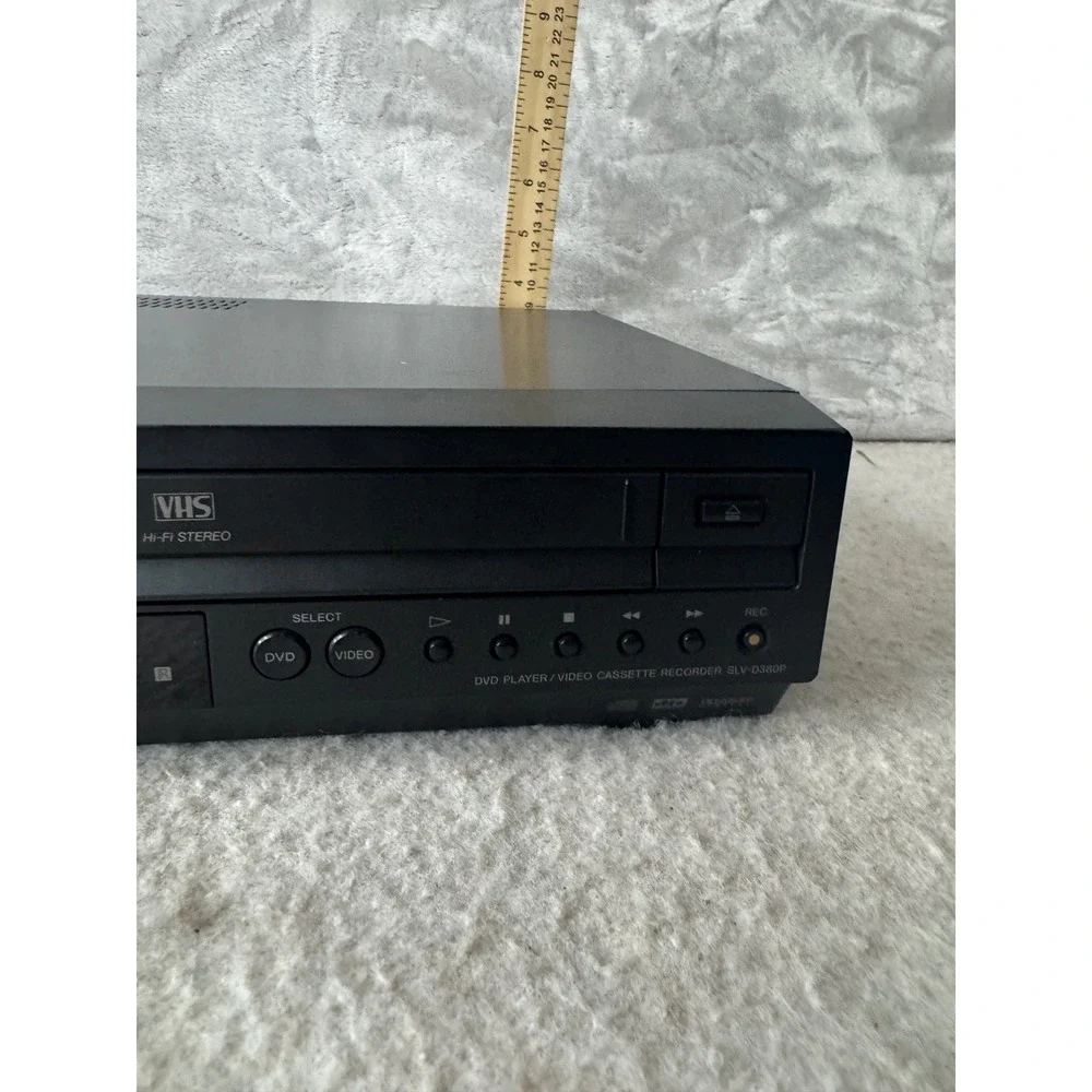 Sony SLV-D380P DVD VCR Combo Player Progressive Scan Hi-Fi Stereo Black